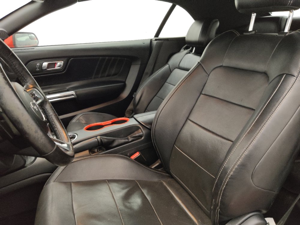 Used 2016 Ford Mustang Premium RWD image 17