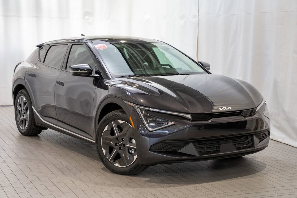 New 2025 Kia EV6 Light
