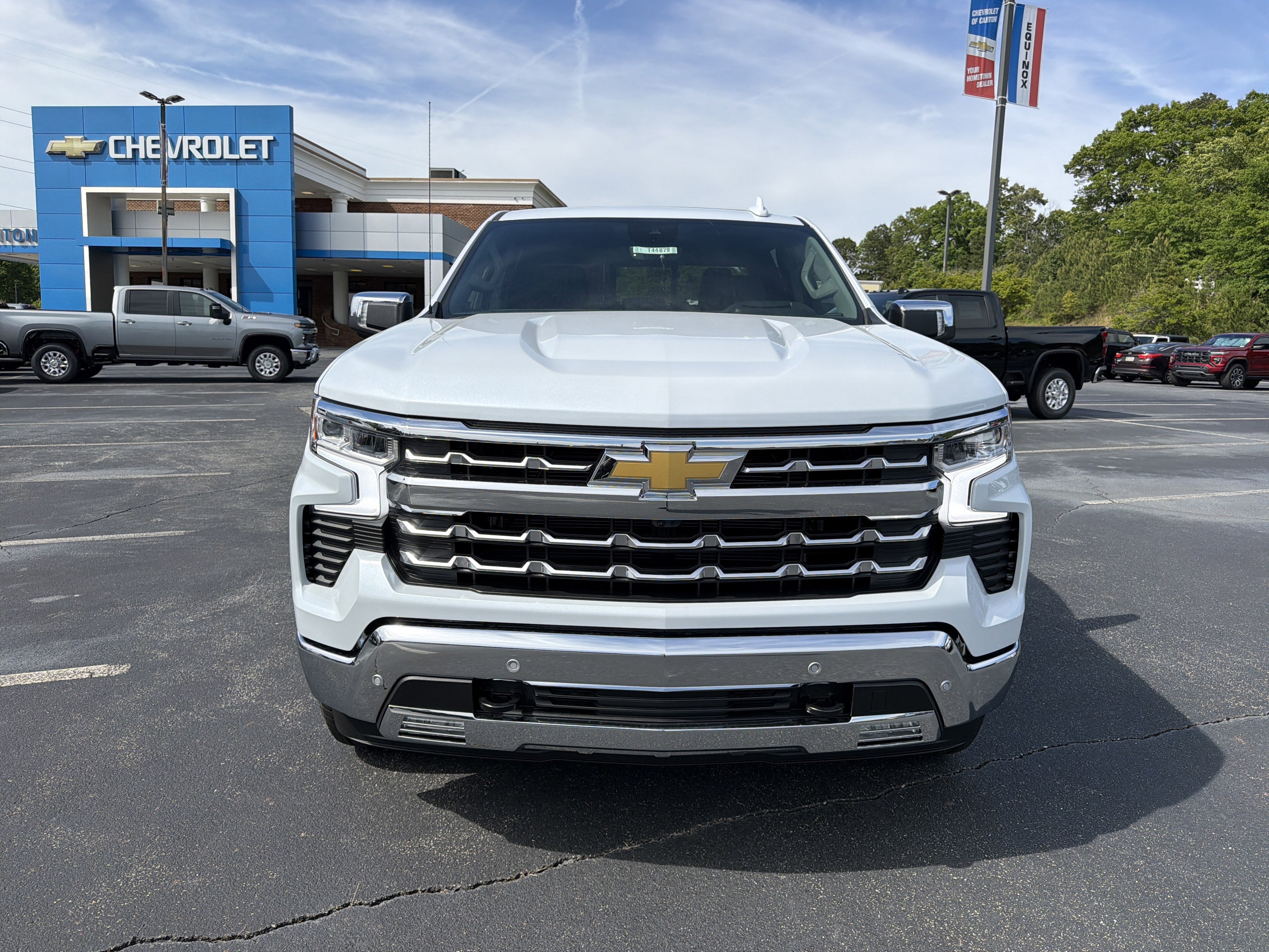 New 2026 Chevrolet Silverado 1500 LTZ w/ Technology Package AWD/4WD image 2