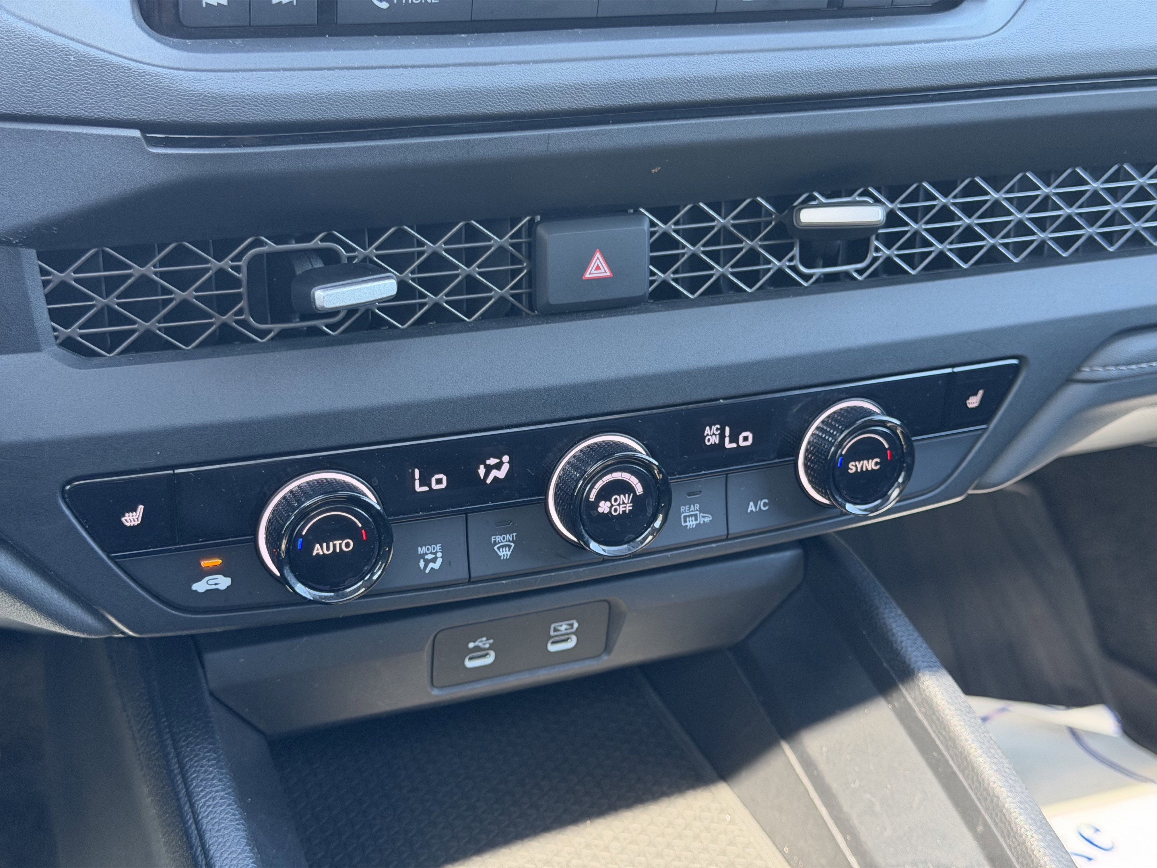 Certified 2024 Honda Accord EX image 25