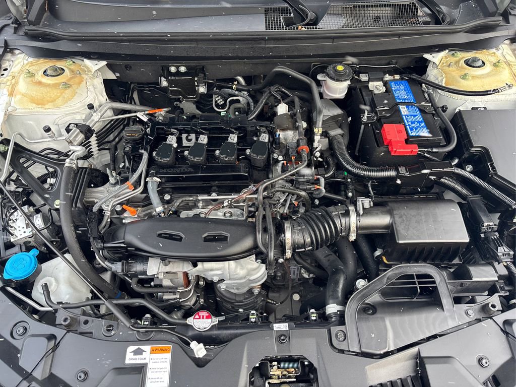 Used 2025 Honda Accord SE image 13