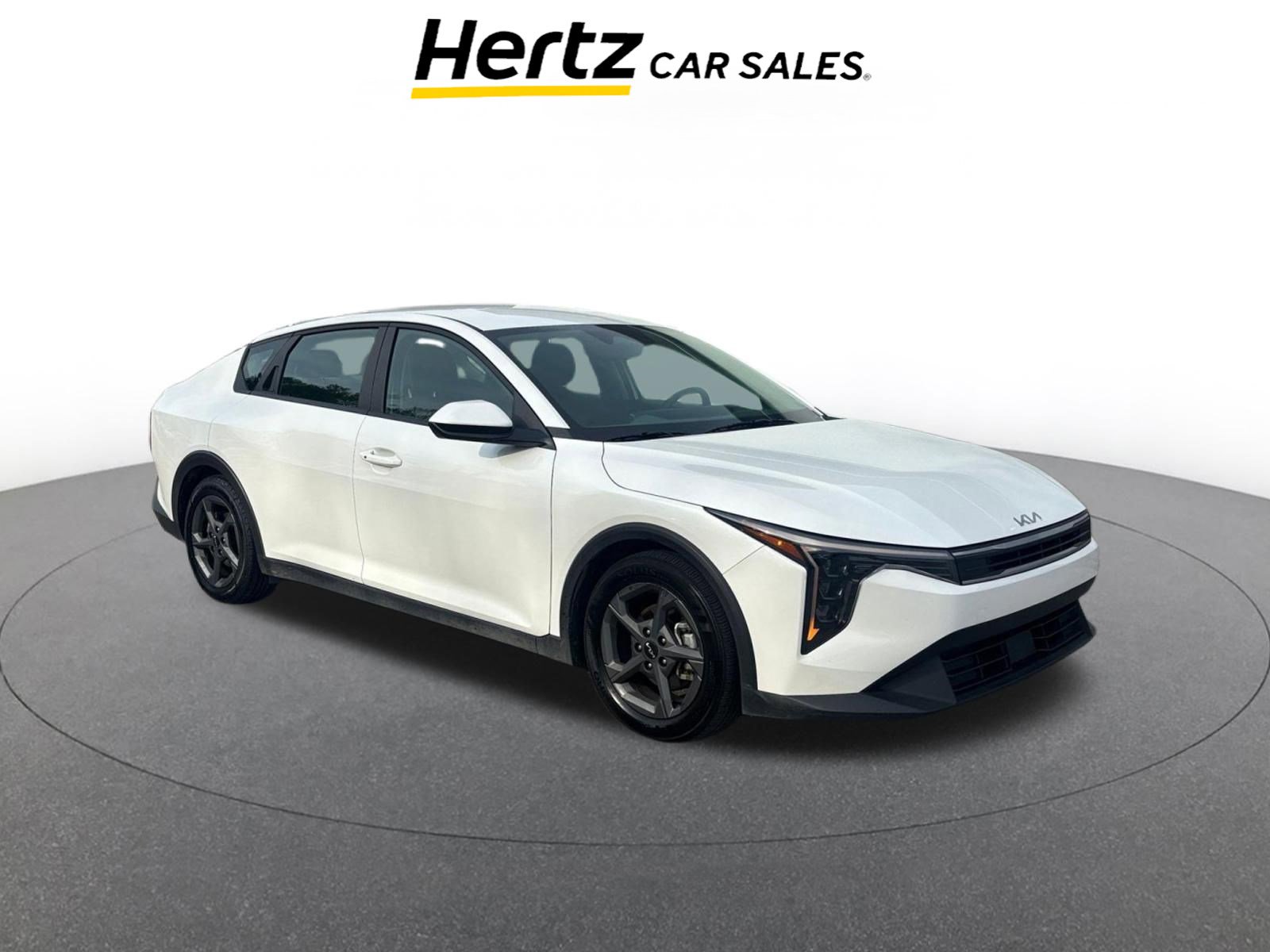 Used 2025 Kia K4 LXS image 1
