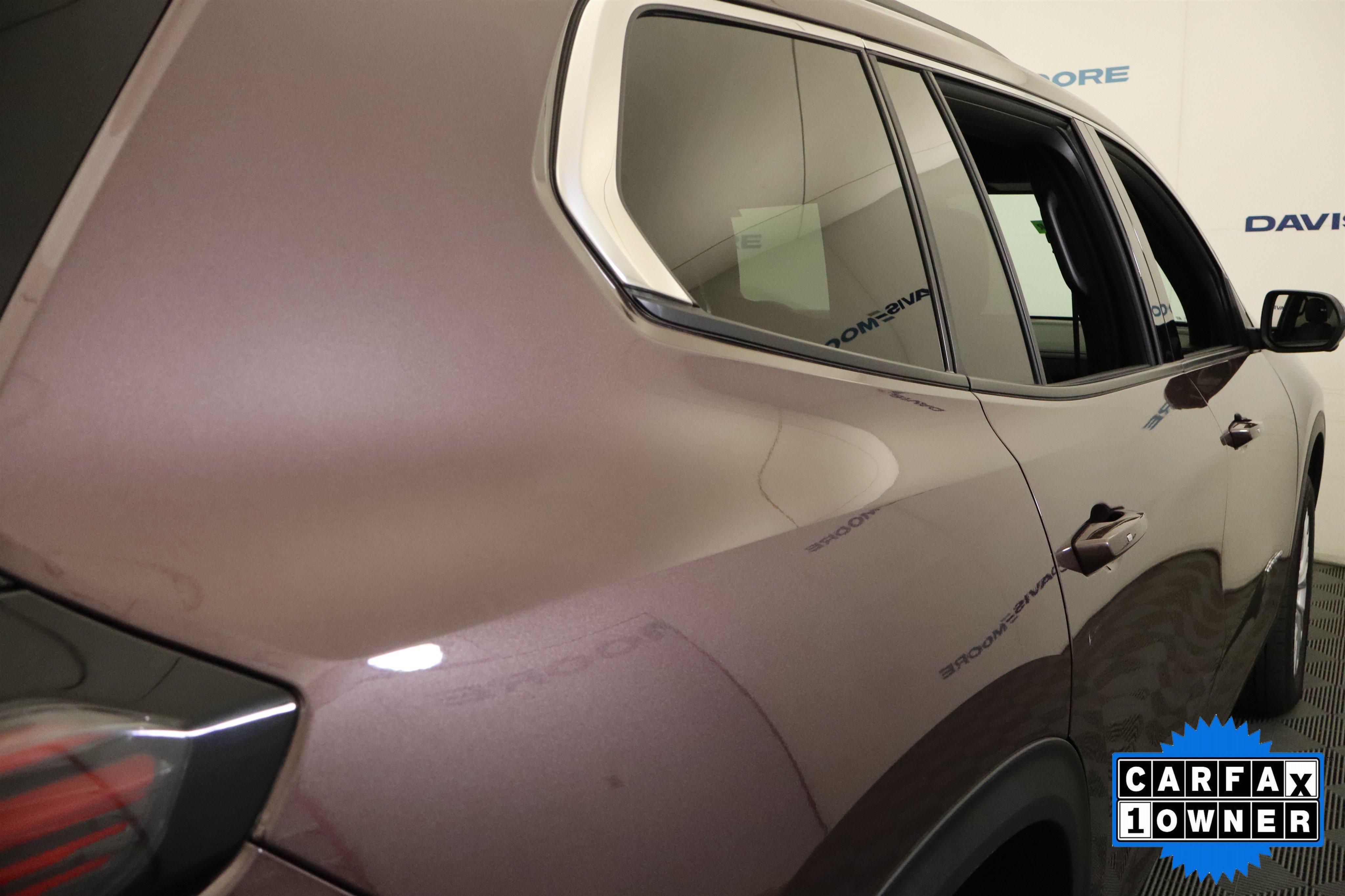 Used 2026 GMC Acadia Elevation w/ Elevation Premium Package AWD/4WD image 7