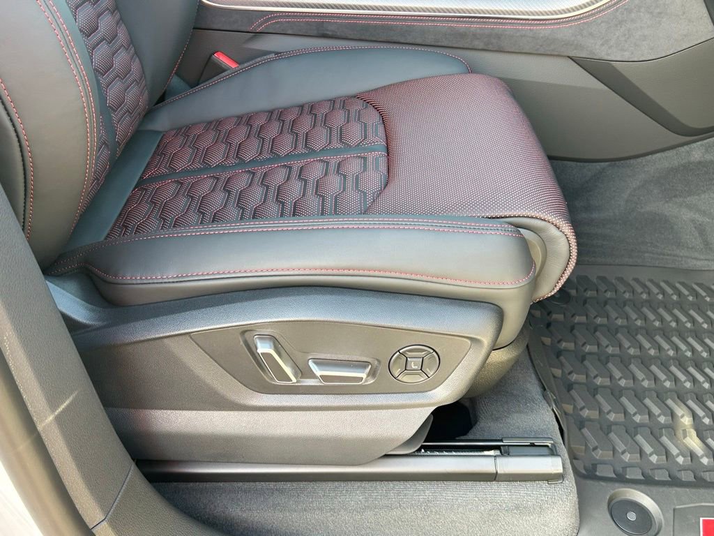New 2026 Audi RS Q8 performance image 54