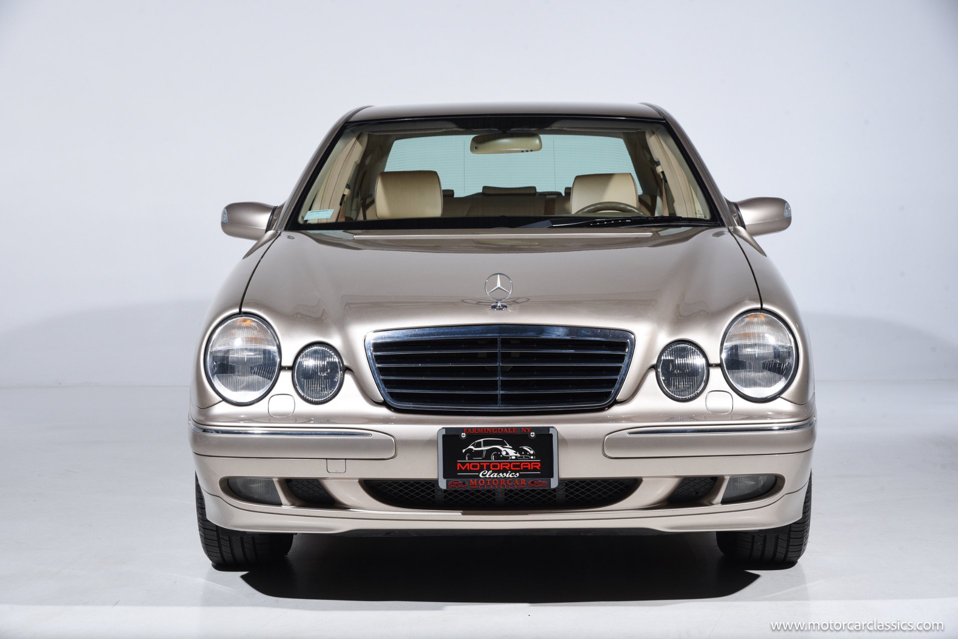 Used 2001 Mercedes-Benz E 320 Sedan image 2