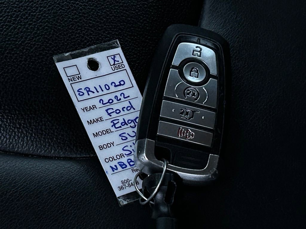 Used 2022 Ford Edge Titanium image 47