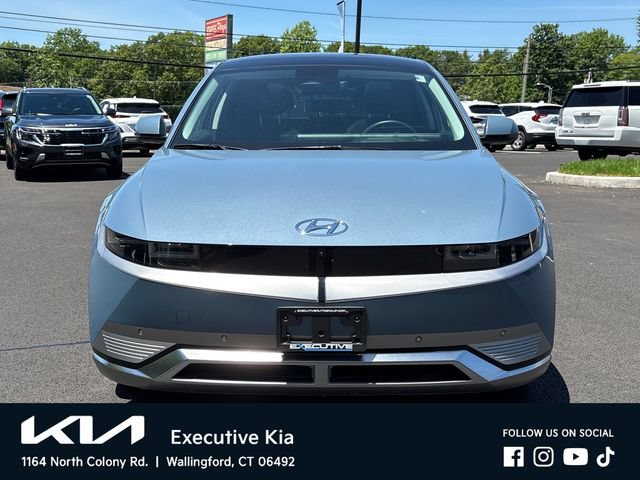 Used 2024 Hyundai Ioniq 5 Limited AWD/4WD image 6