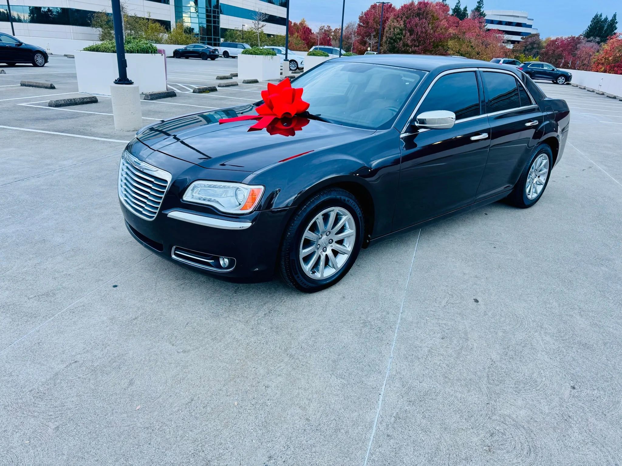 Used 2012 Chrysler 300 Limited image 3