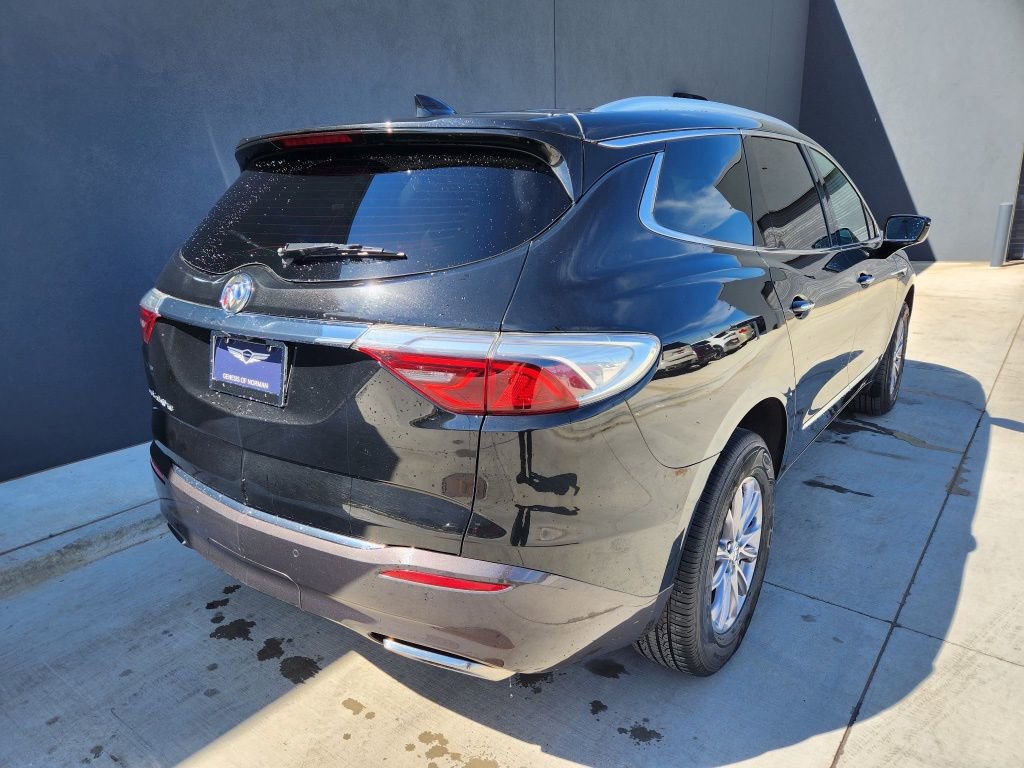 Used 2024 Buick Enclave Premium image 5