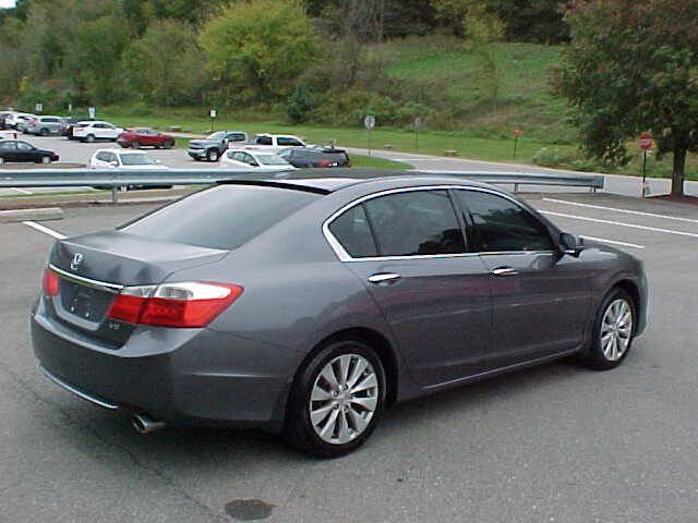 Used 2013 Honda Accord EX-L image 39