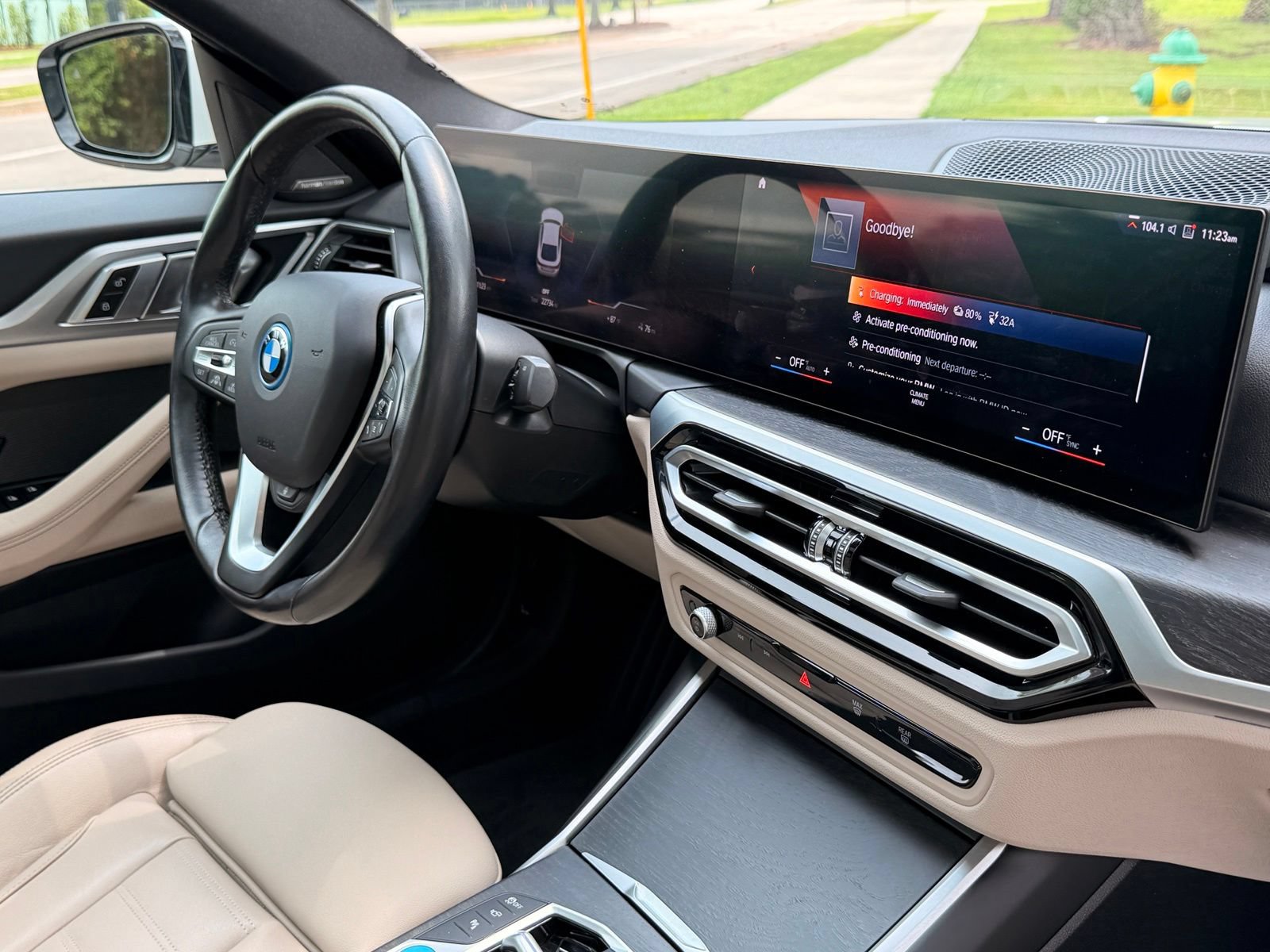 Used 2023 BMW i4 eDrive35 RWD image 22