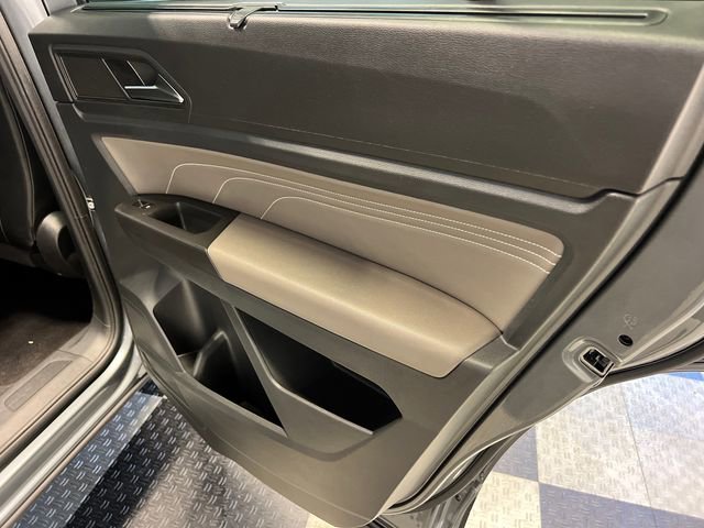 Used 2022 Volkswagen Atlas SE FWD image 14
