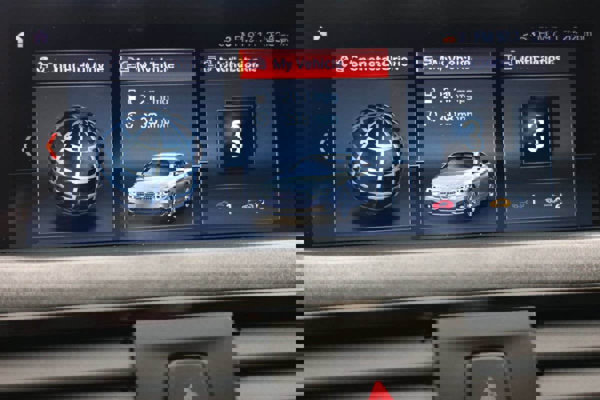 Used 2019 BMW M4 CS w/ Executive Package image 47