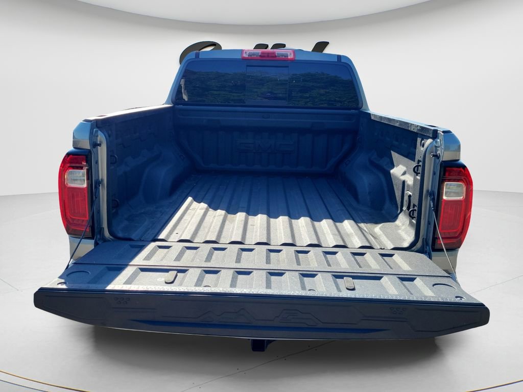 Used 2023 GMC Canyon AT4 w/ AT4 Premium Package image 12