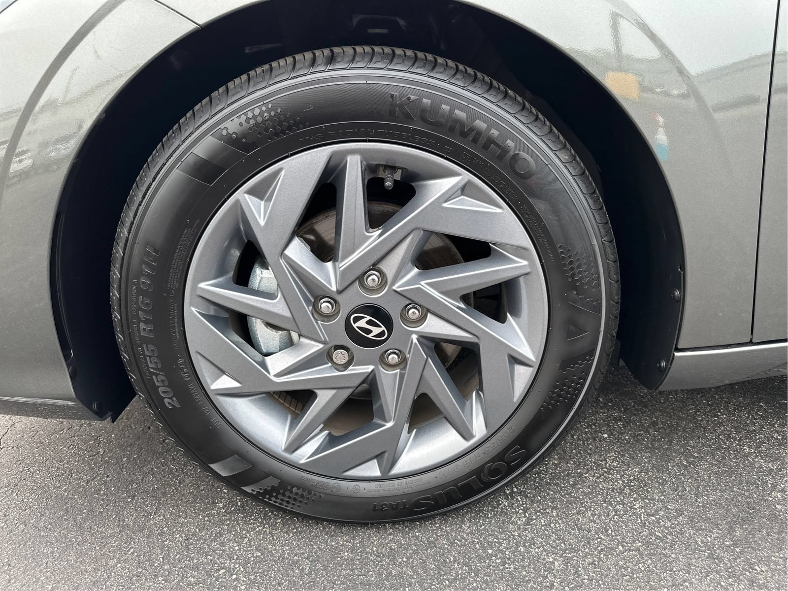 Certified 2024 Hyundai Elantra SEL FWD image 24