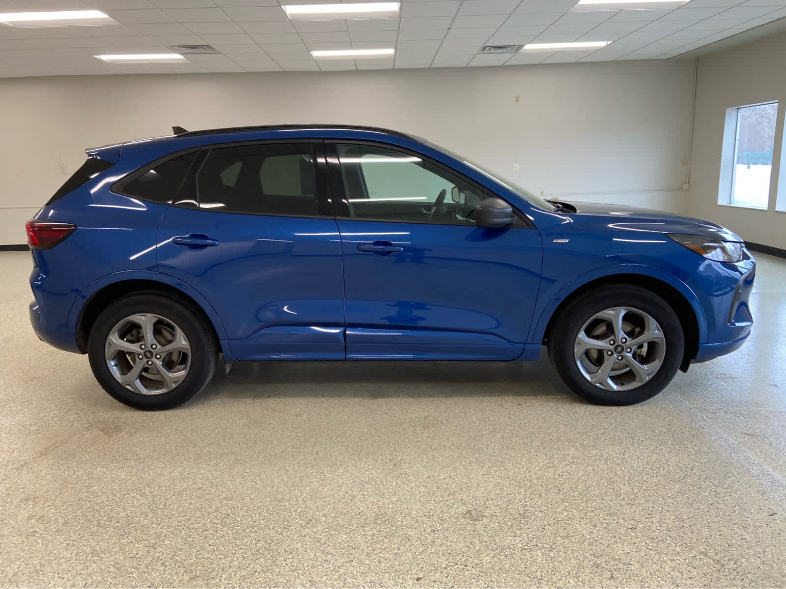 Used 2023 Ford Escape ST-Line w/ Tech Pack #1 image 6