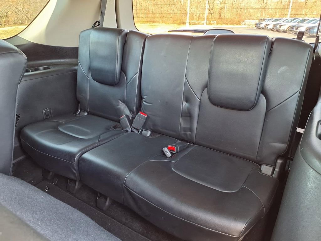 Used 2023 Nissan Armada SL image 10