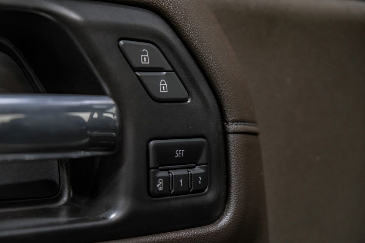 Used 2021 GMC Sierra 1500 Denali image 43