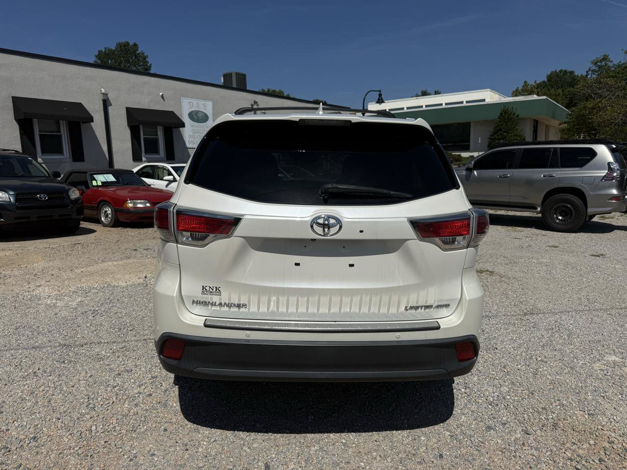 Used 2015 Toyota Highlander Limited AWD/4WD image 6