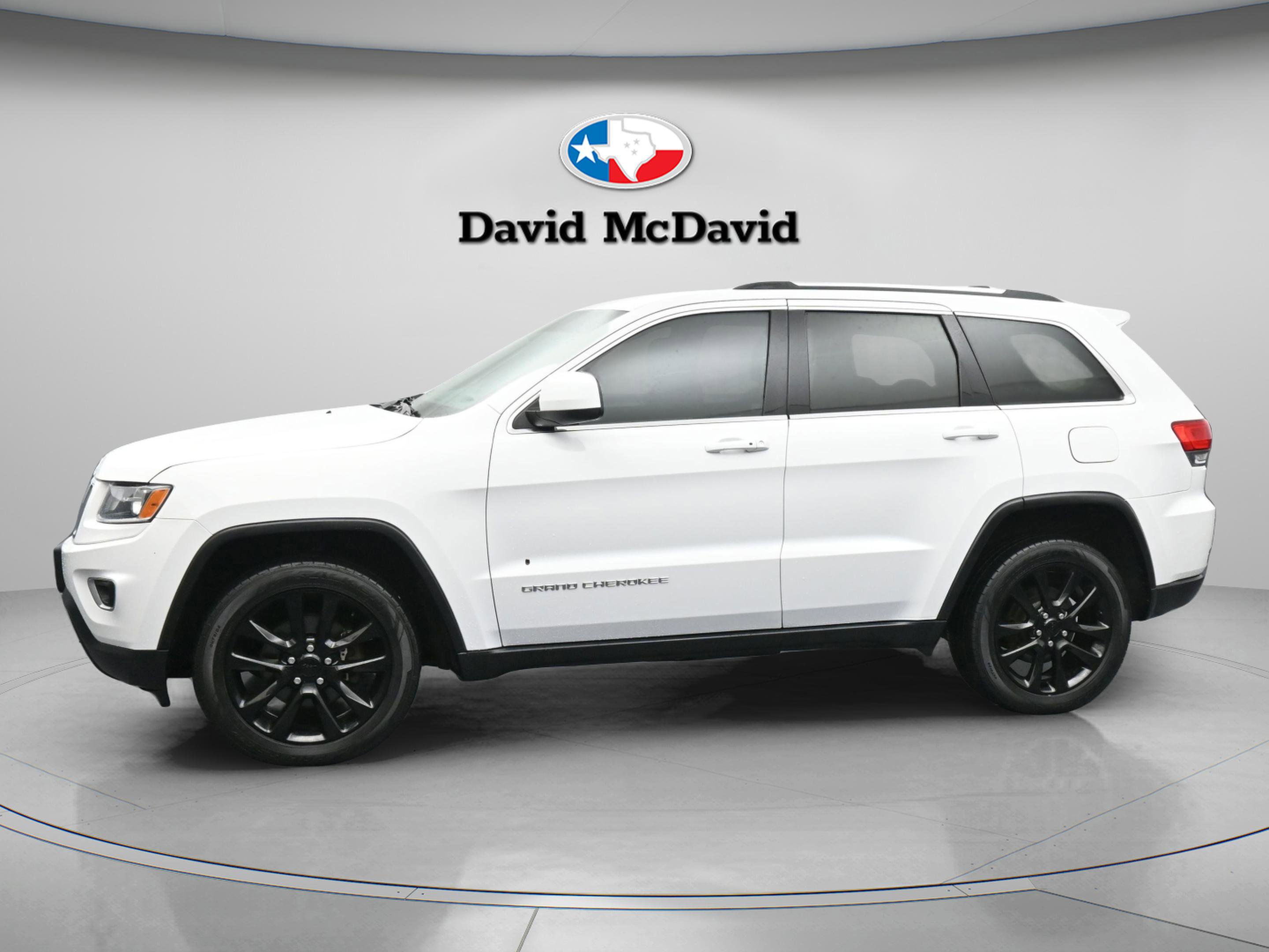 Used 2015 Jeep Grand Cherokee Laredo w/ Quick Order Package 23E AWD/4WD image 5