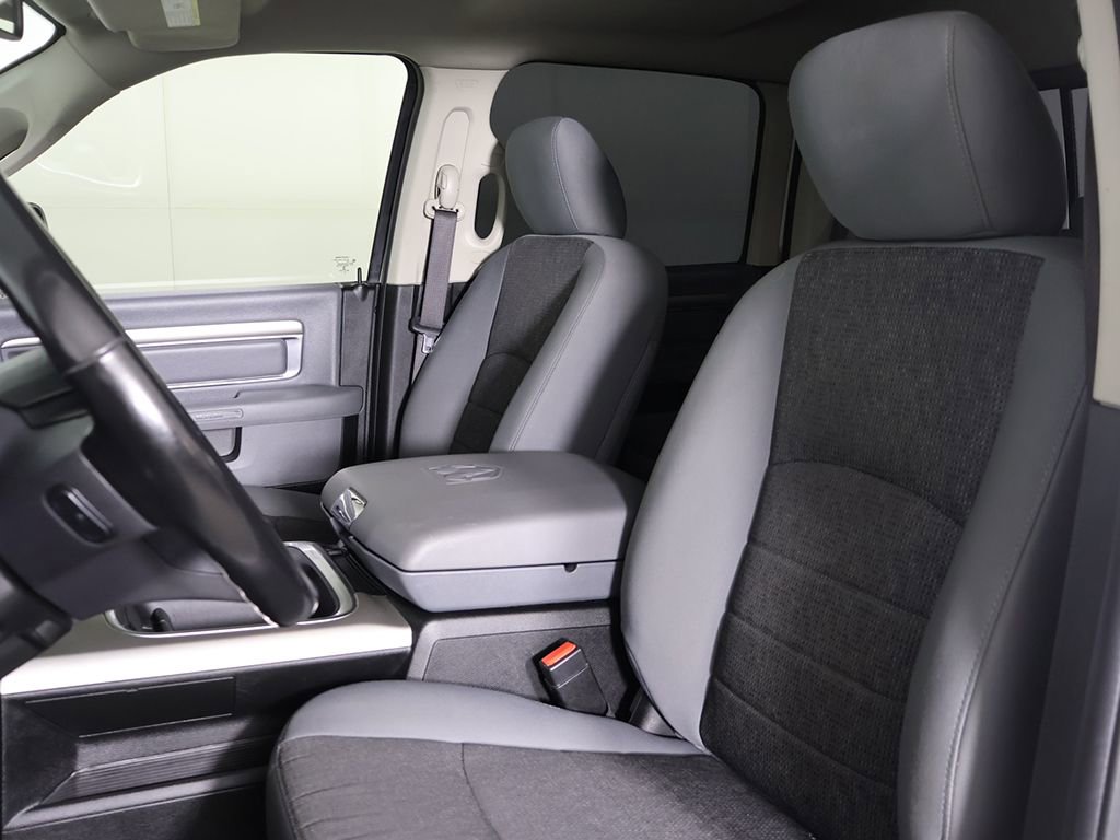 Used 2019 RAM 1500 Classic Warlock image 22