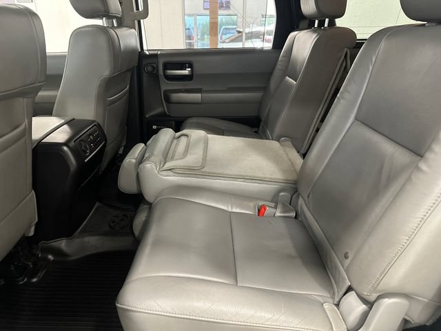 Used 2016 Toyota Sequoia Limited AWD/4WD image 30