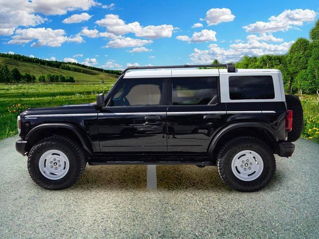 Used 2023 Ford Bronco Heritage Edition AWD/4WD image 3