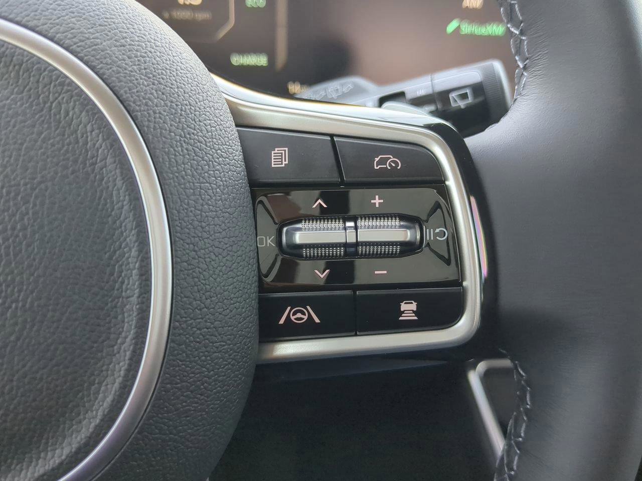 New 2026 Kia Carnival SX image 17