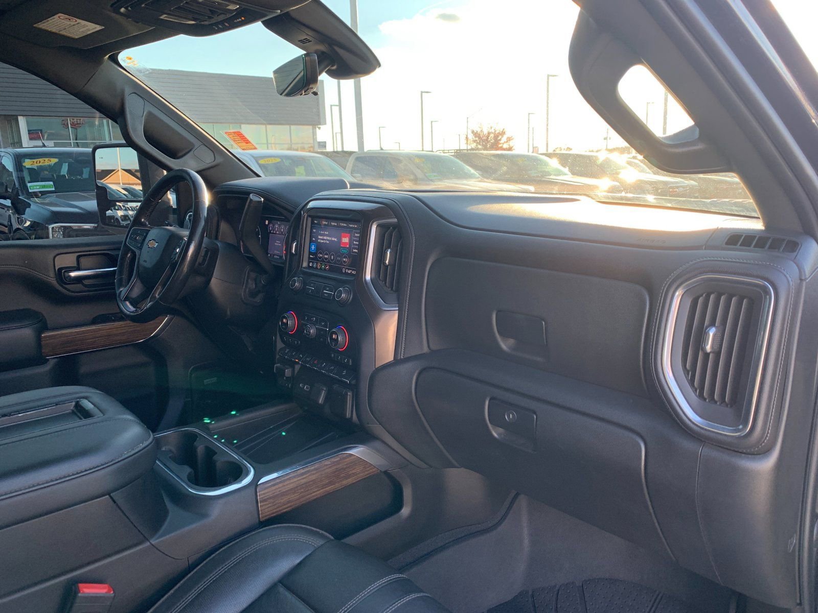 Used 2020 Chevrolet Silverado 3500 High Country w/ Z71 Off-Road Package image 17