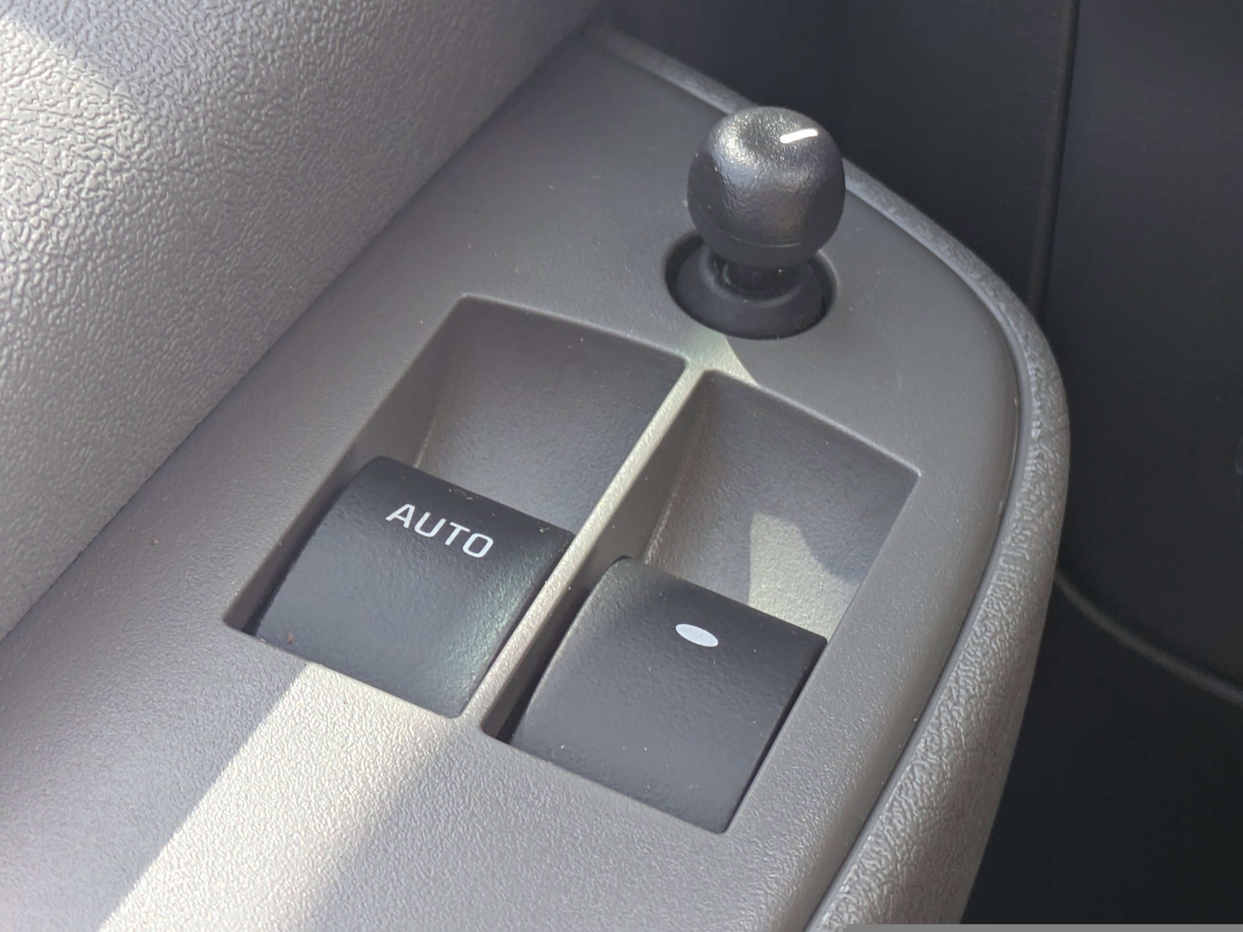 Used 2024 Chevrolet Express 2500 w/ Driver Convenience Package image 26