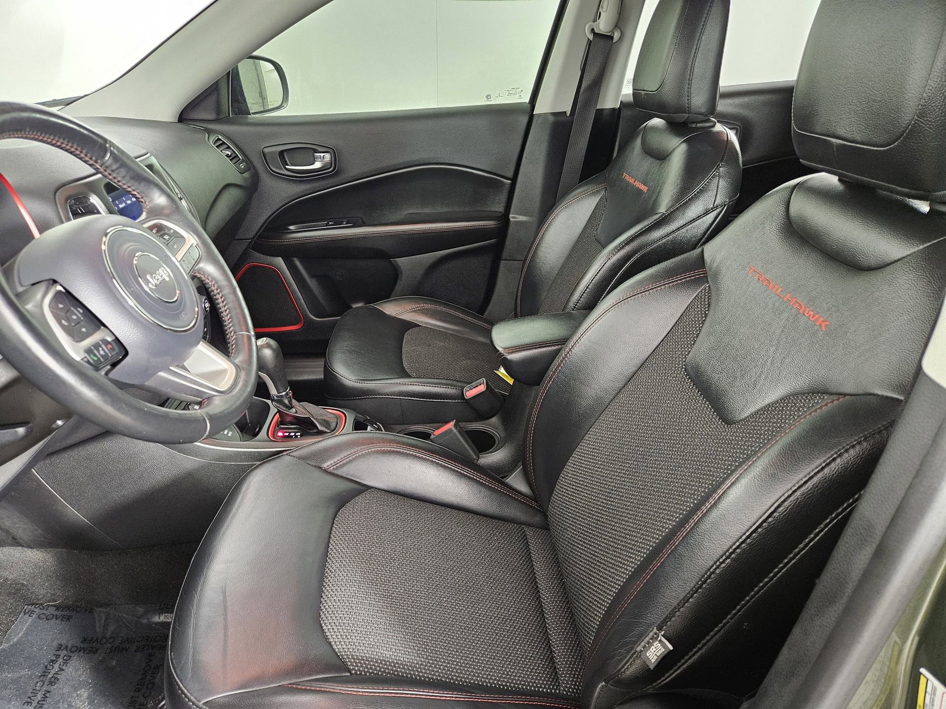 Used 2019 Jeep Compass Trailhawk w/ Cold Weather Group image 17