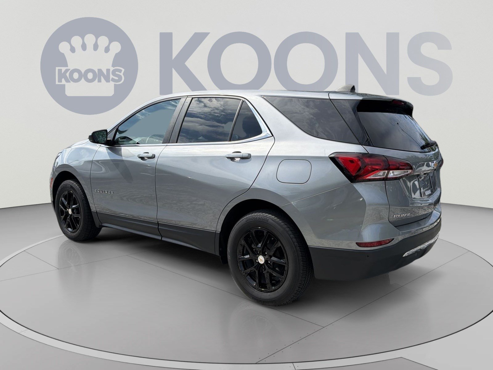 Used 2024 Chevrolet Equinox LT AWD/4WD image 4