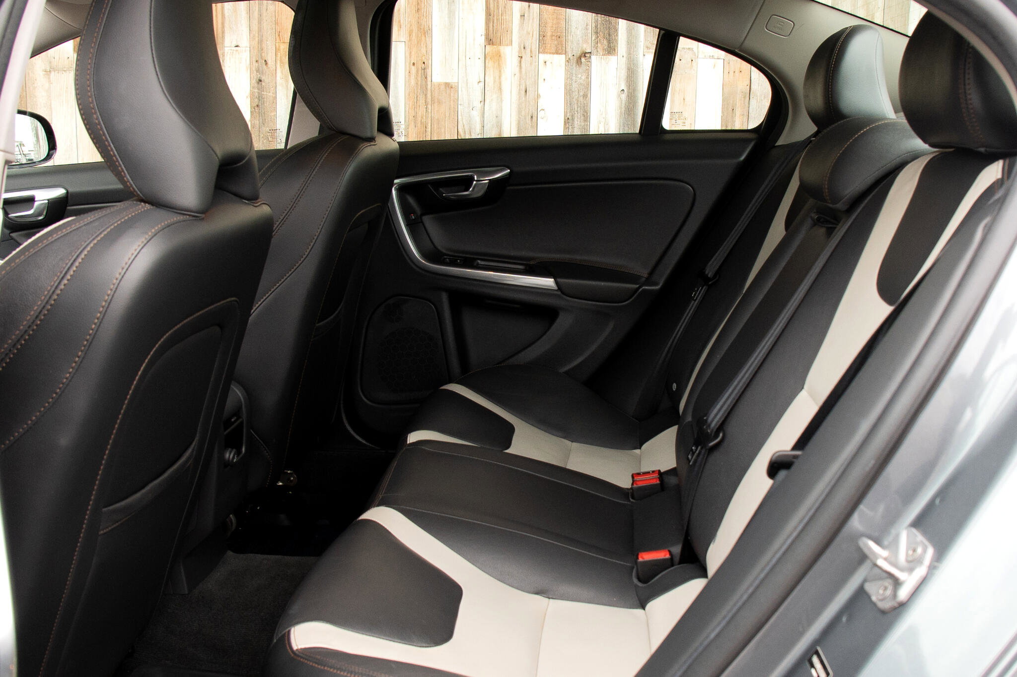 Used 2016 Volvo S60 T5 Cross Country Platinum w/ Protection Package image 25