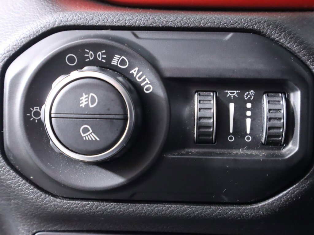 Used 2020 Jeep Gladiator Rubicon AWD/4WD image 10