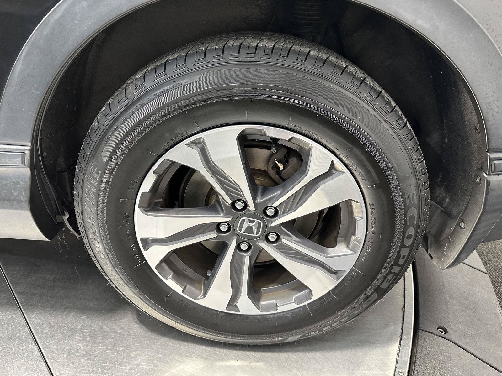 Used 2019 Honda CR-V LX image 9