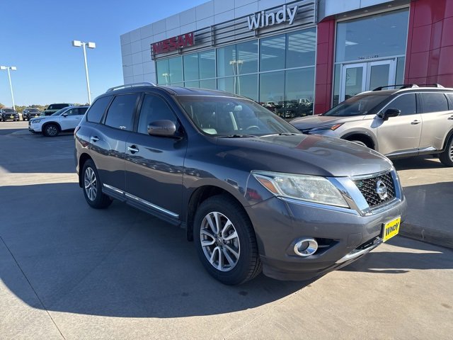 Used 2013 Nissan Pathfinder SL w/ Trailer Tow Pkg video 1