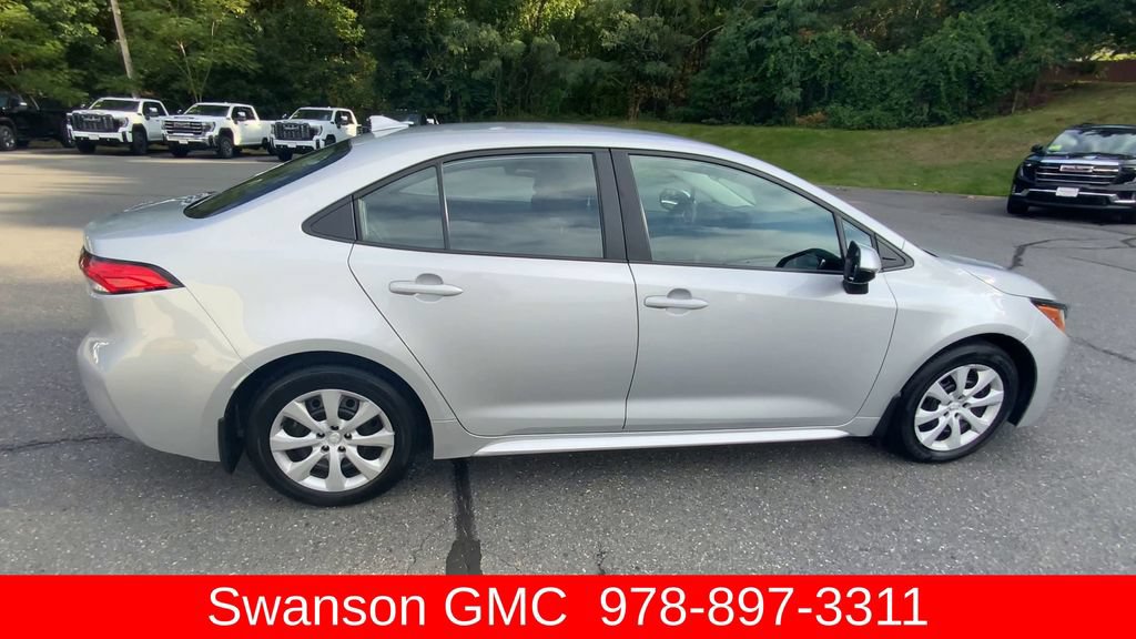 Used 2024 Toyota Corolla LE FWD image 10