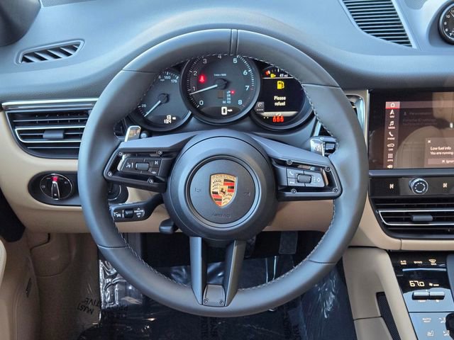 Used 2026 Porsche Macan image 15