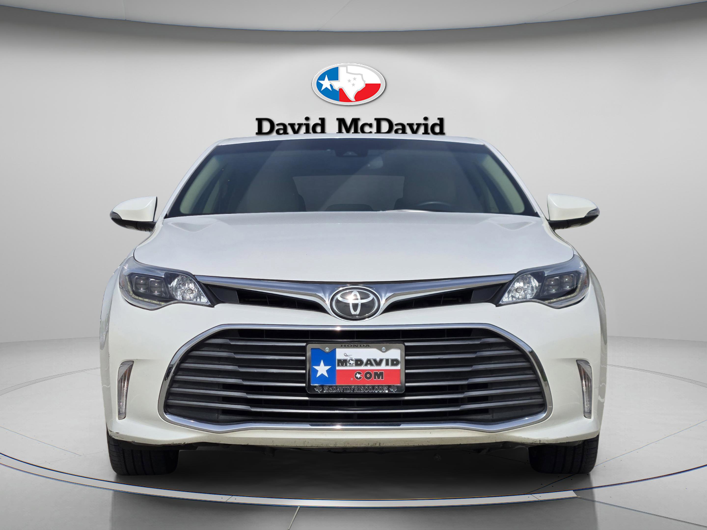 Used 2018 Toyota Avalon Limited FWD image 8