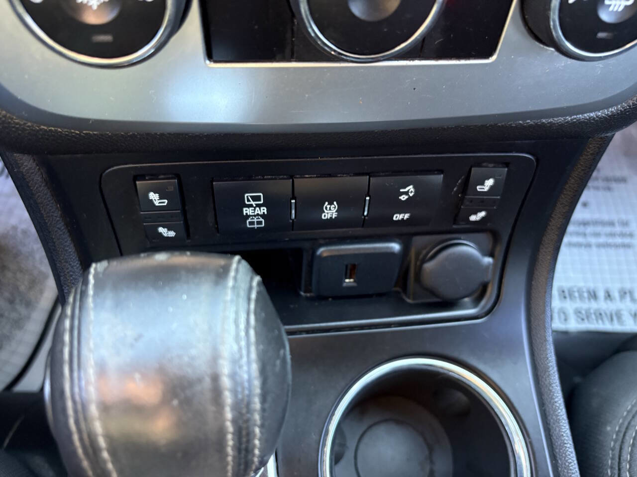 Used 2016 GMC Acadia SLE FWD image 31