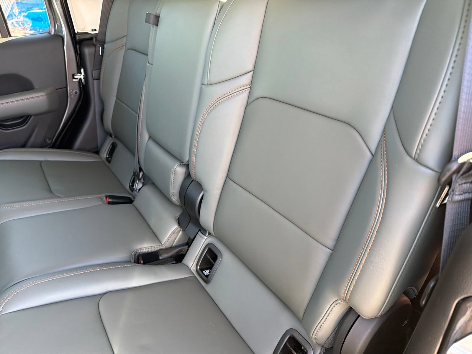 New 2026 Jeep Gladiator Mojave AWD/4WD image 18