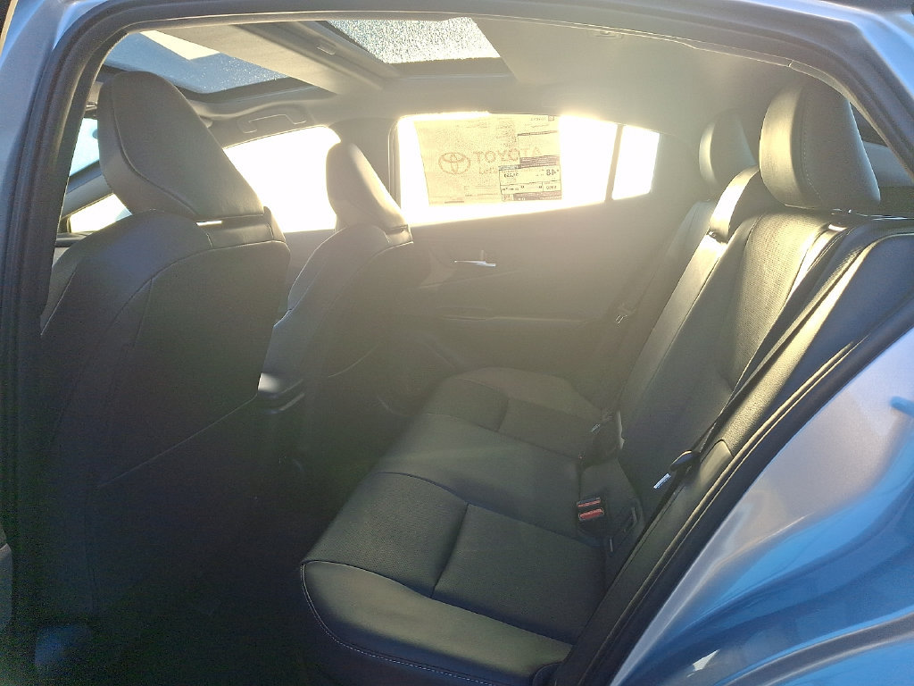 New 2027 Toyota Prius Limited w/ Limited Premium Package AWD/4WD image 5