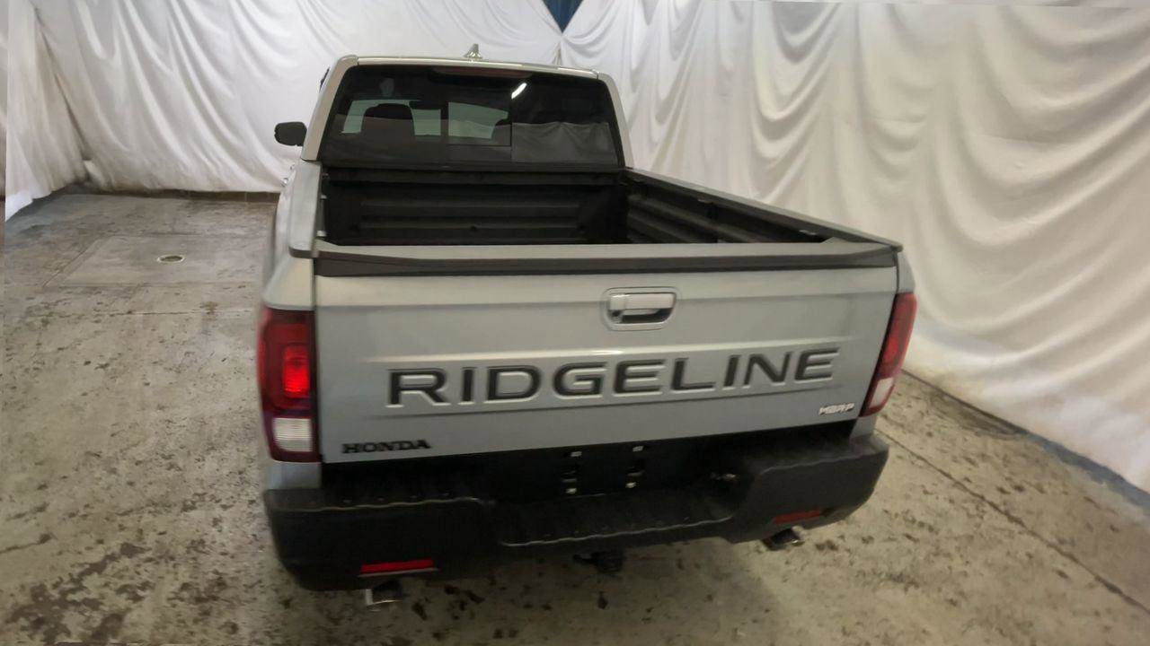 Used 2025 Honda Ridgeline RTL image 7