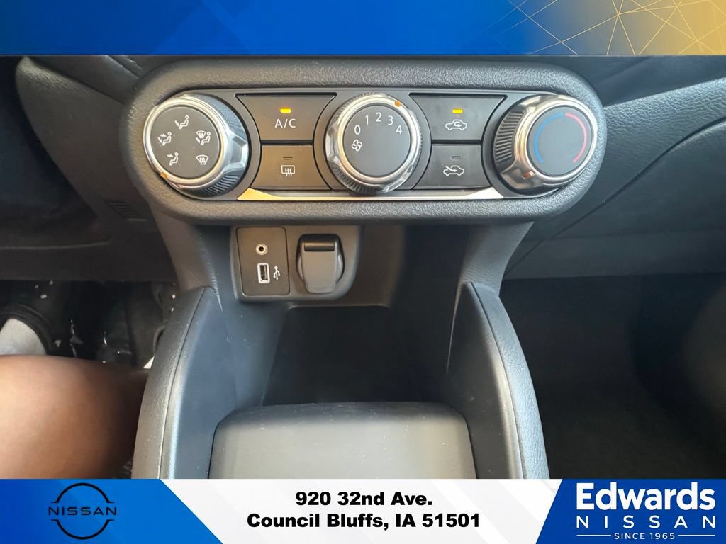 New 2025 Nissan Versa S w/ Trunk Package FWD image 26