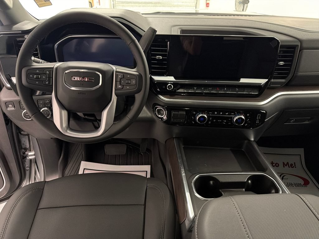 New 2026 GMC Sierra 2500 SLT AWD/4WD image 15