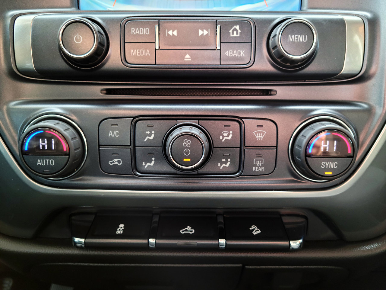 Used 2018 Chevrolet Silverado 2500 LT w/ All Star Edition image 13