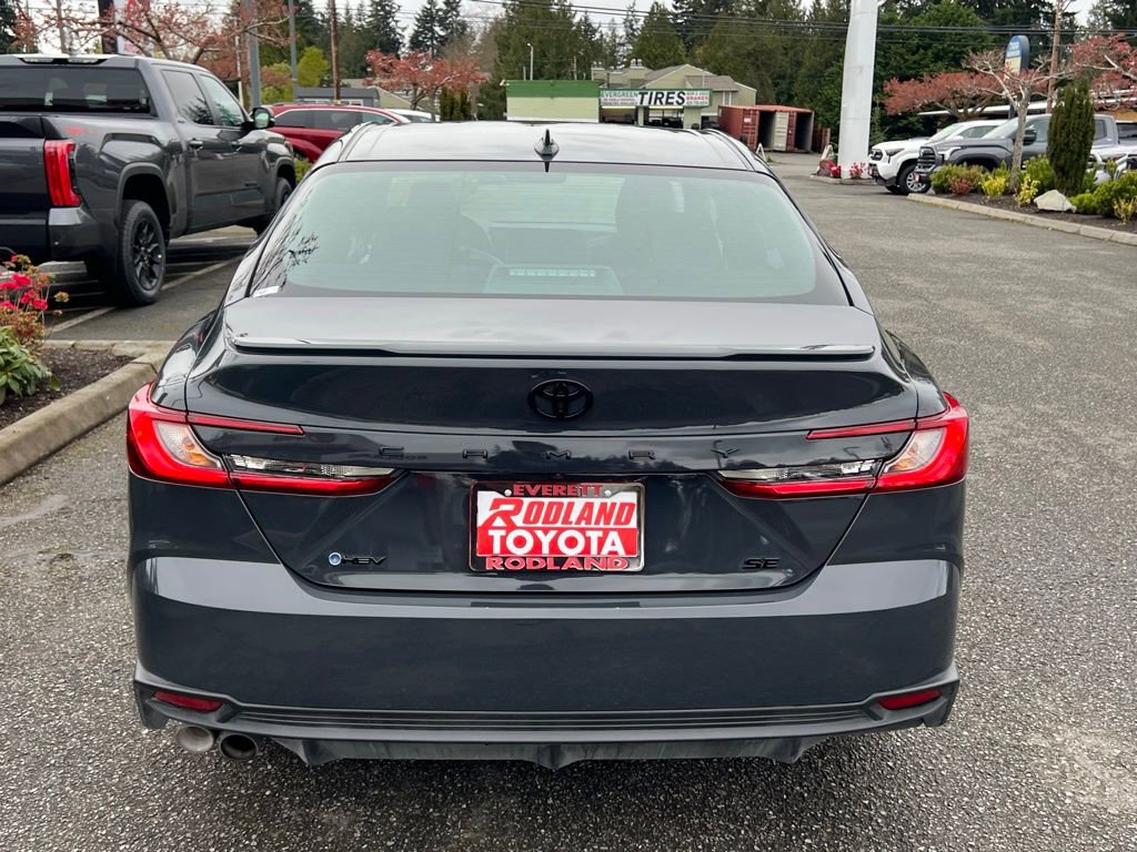 Used 2026 Toyota Camry SE w/ Convenience Package FWD image 8