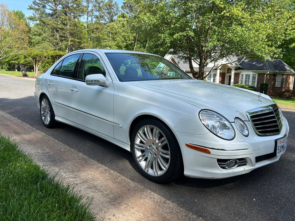 Used 2007 Mercedes-Benz E 350 Sedan w/ Premium Pkg 1 image 2