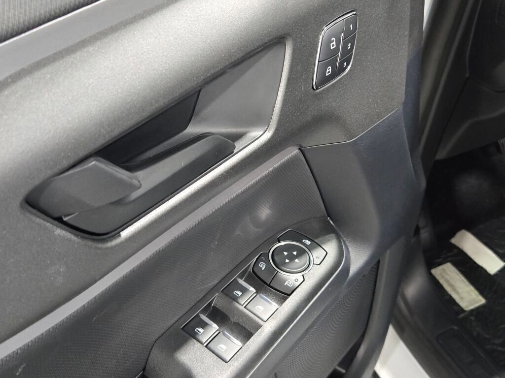 New 2025 Ford Bronco Sport Outer Banks w/ Outer Banks Tech Package+ AWD/4WD image 24