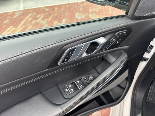 Used 2026 BMW X6 xDrive40i AWD/4WD image 13